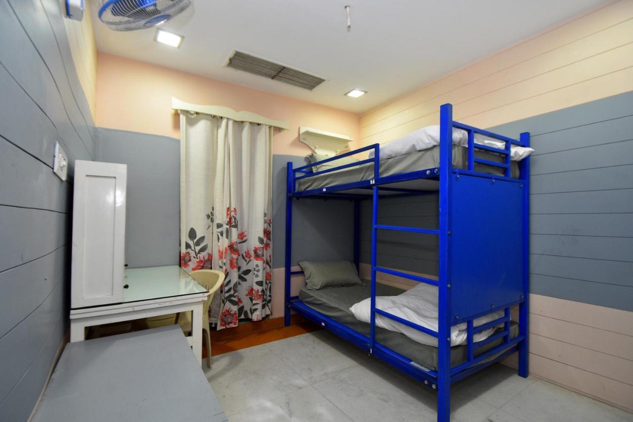 Pink Elephant, Hostel