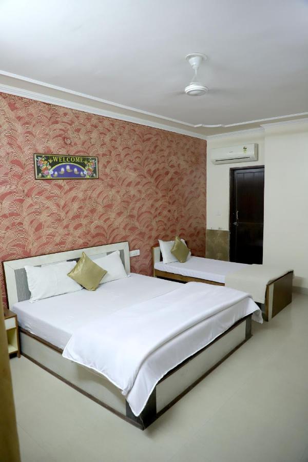 Hotel Star Inn Hotel 2*