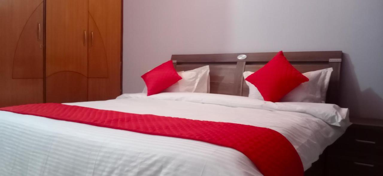 Sujhavs Hotel 3*