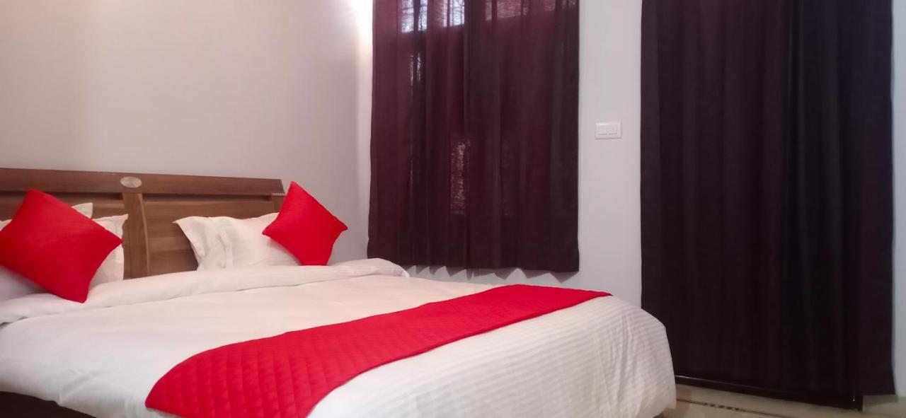 Sujhavs Hotel Jaipur