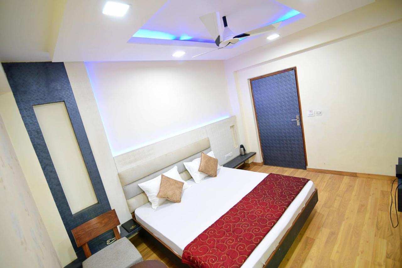 Shyampuriya Palace
