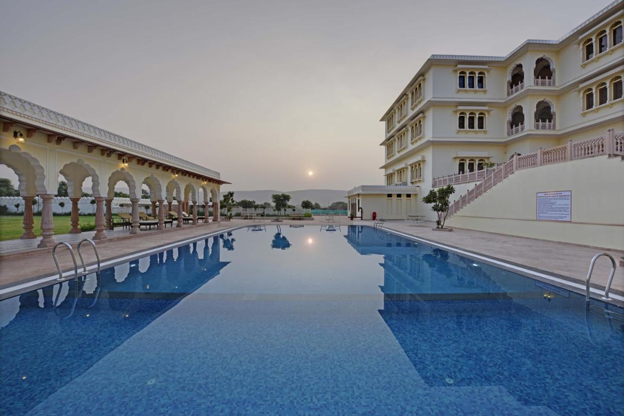 The Jai Bagh Palace 4*