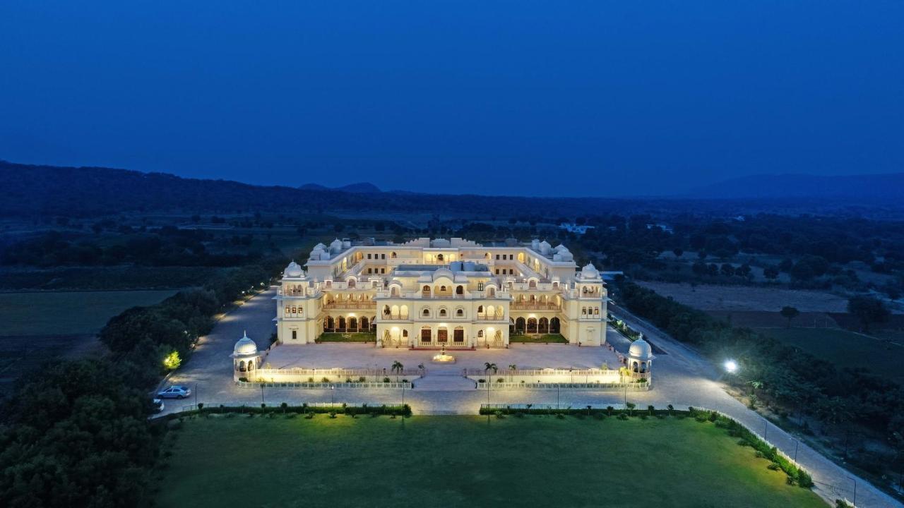 The Jai Bagh Palace Hotel 4*