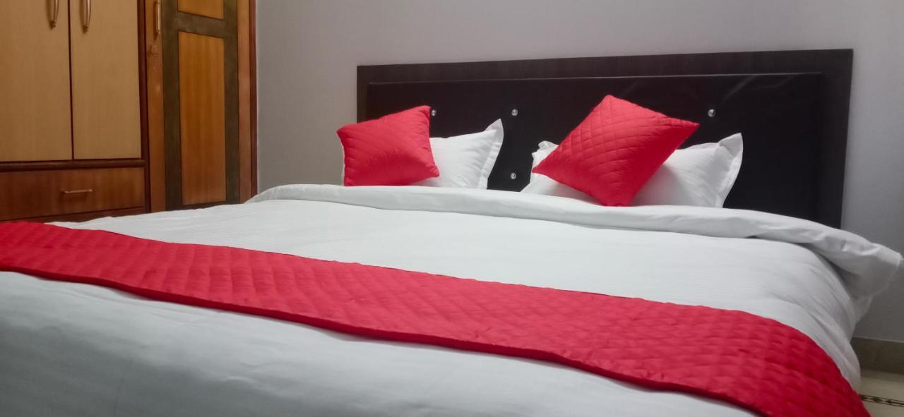 Sujhavs Hotel 3*