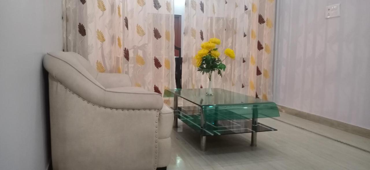 Sujhavs Hotel 3*
