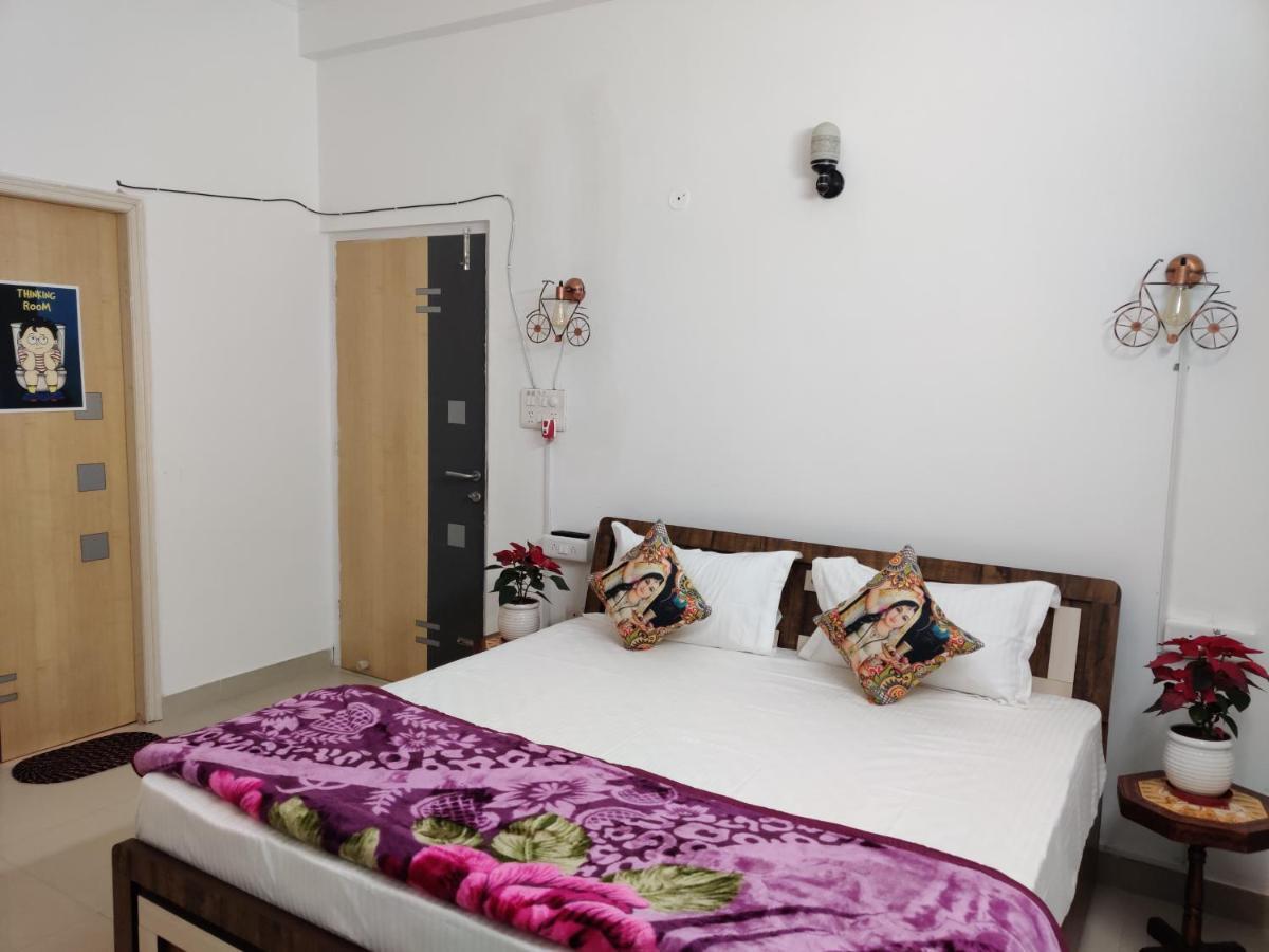 Karwaan Hostel Jaipur