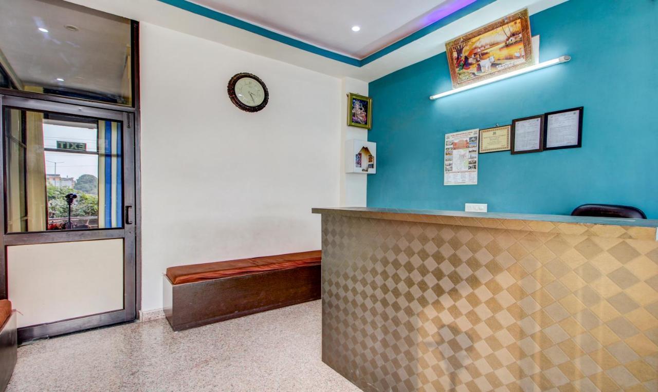 Hotel Treebo Trip Kankariya Jaipur