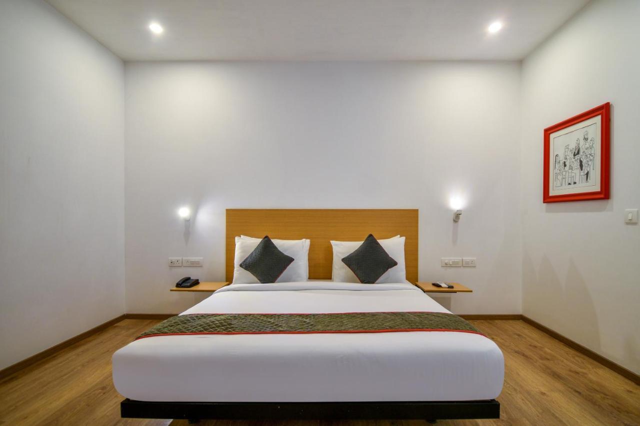Oyo Townhouse 294 ??? Malviya Nagar