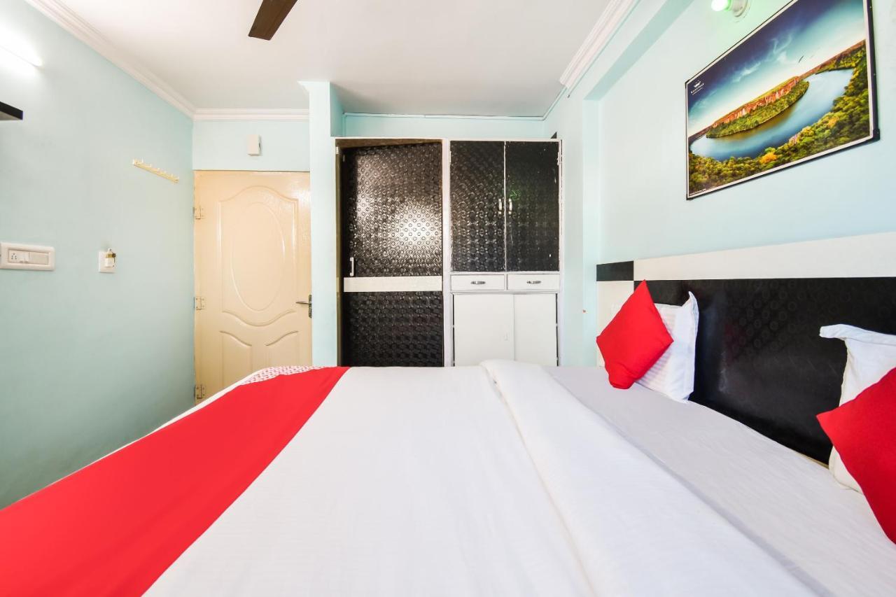 Hotel Oyo 69559 New Mahesh
