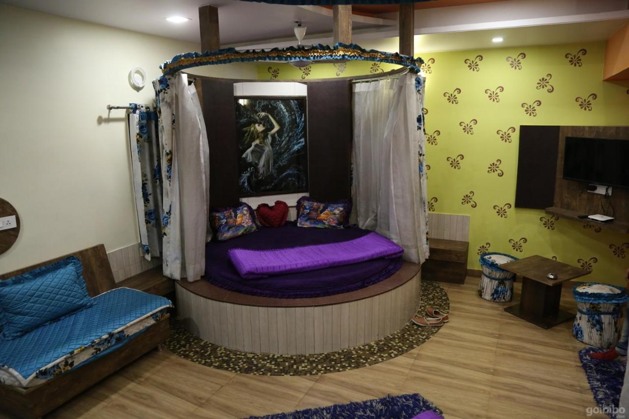 Mahadev Regency 2*