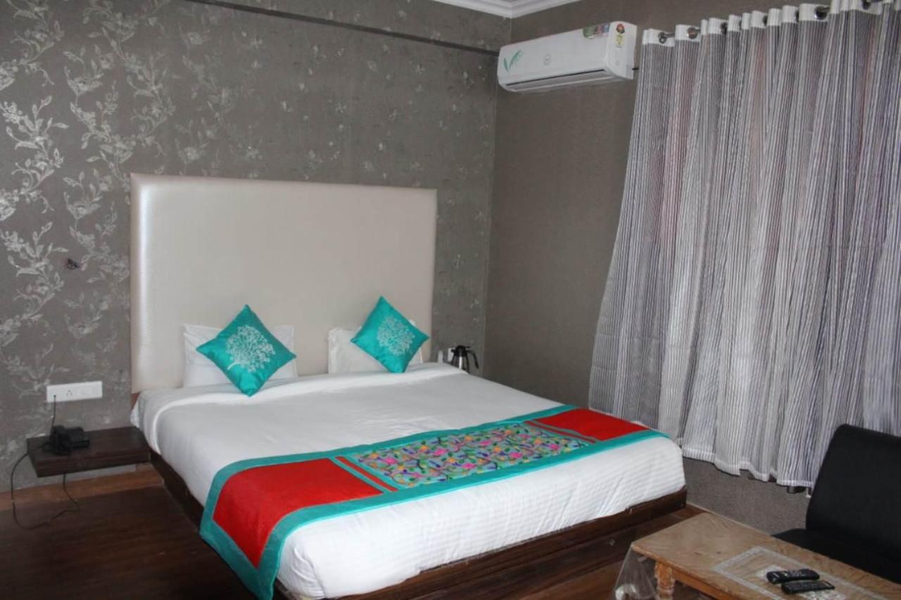 Meenakshi Palace Hotel 3*