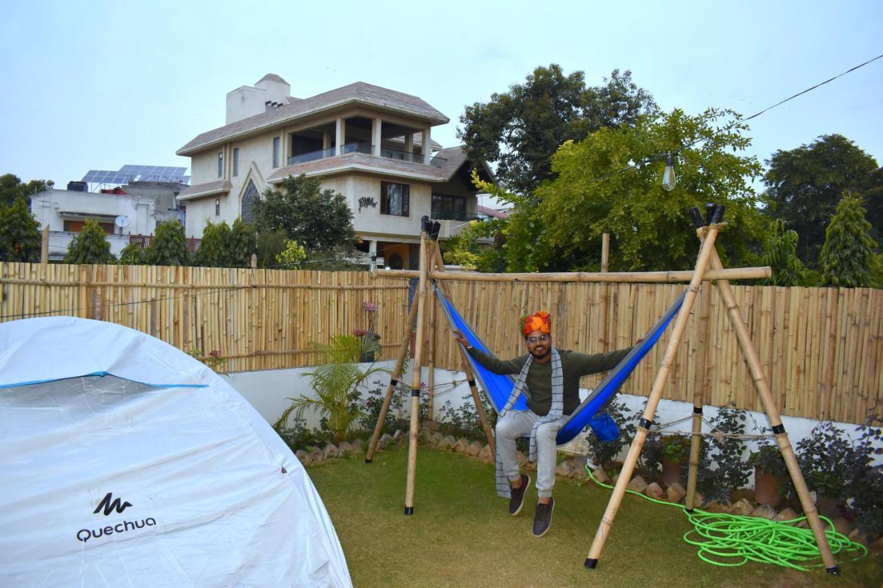 Karwaan