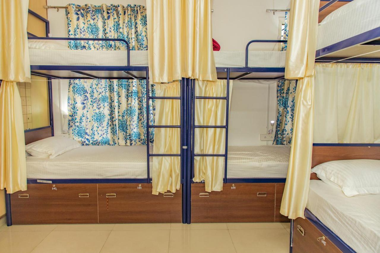 Karwaan Hostel *