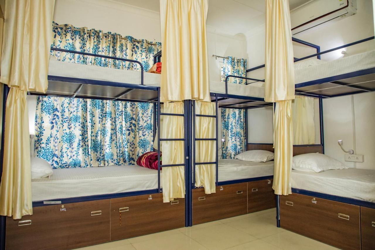 Karwaan Hostel