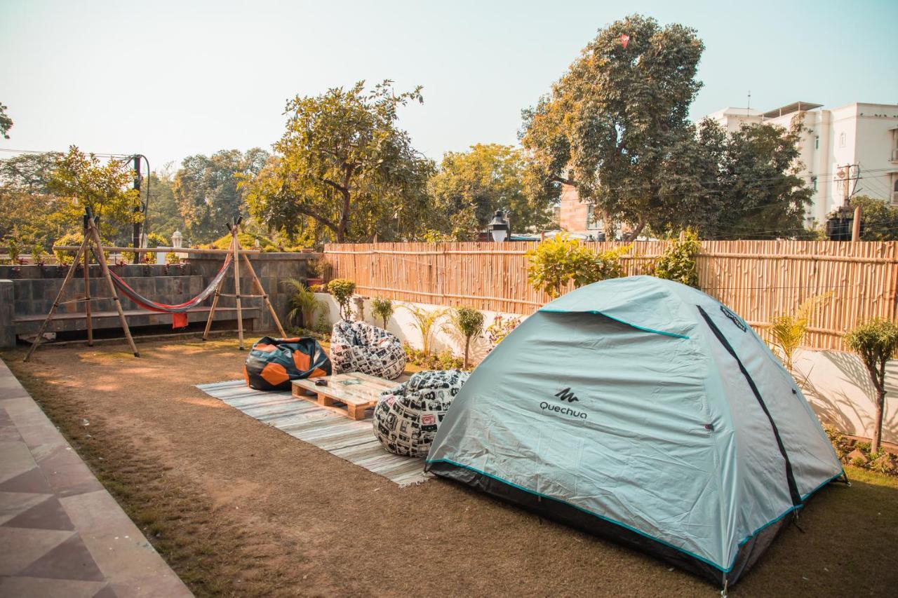 Hostel Karwaan