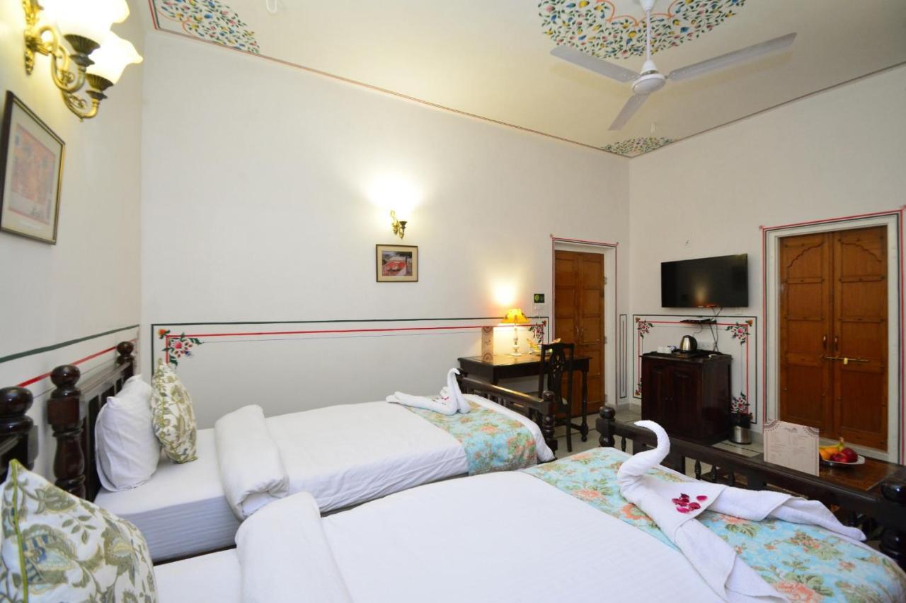 Mahal Khandela Hotel 2*