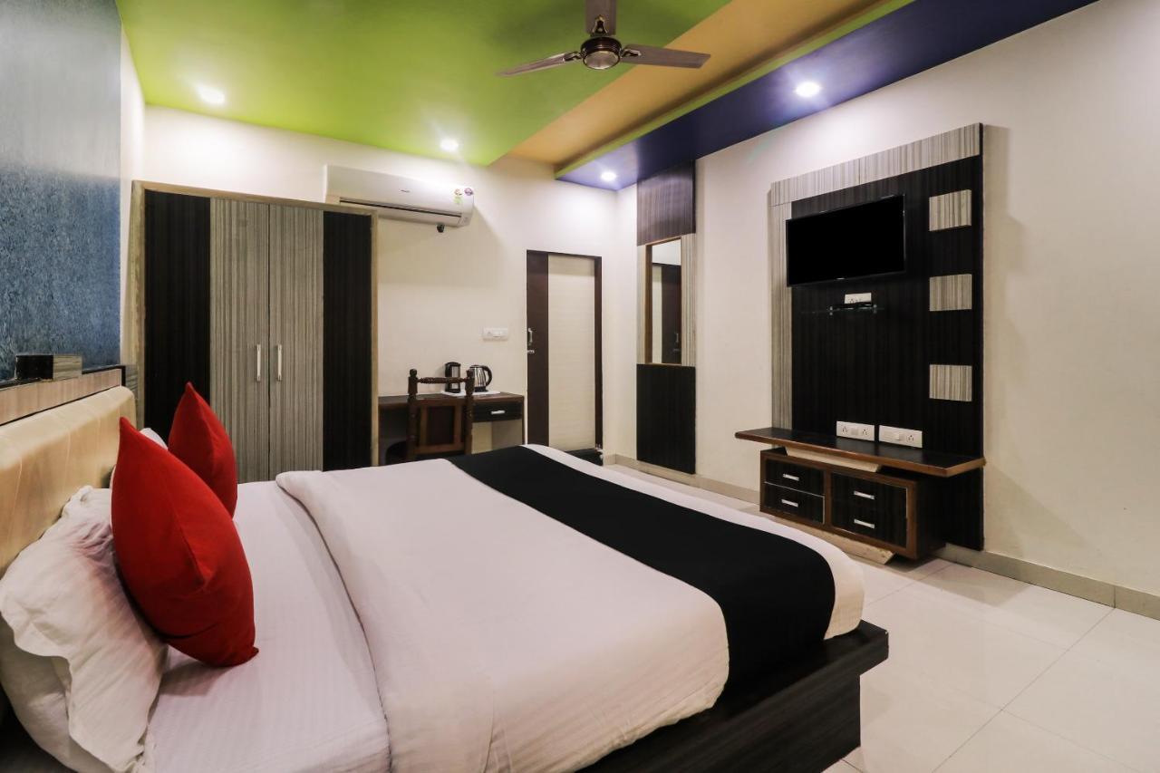 Oyo 6893 Airport View Hotel 3*