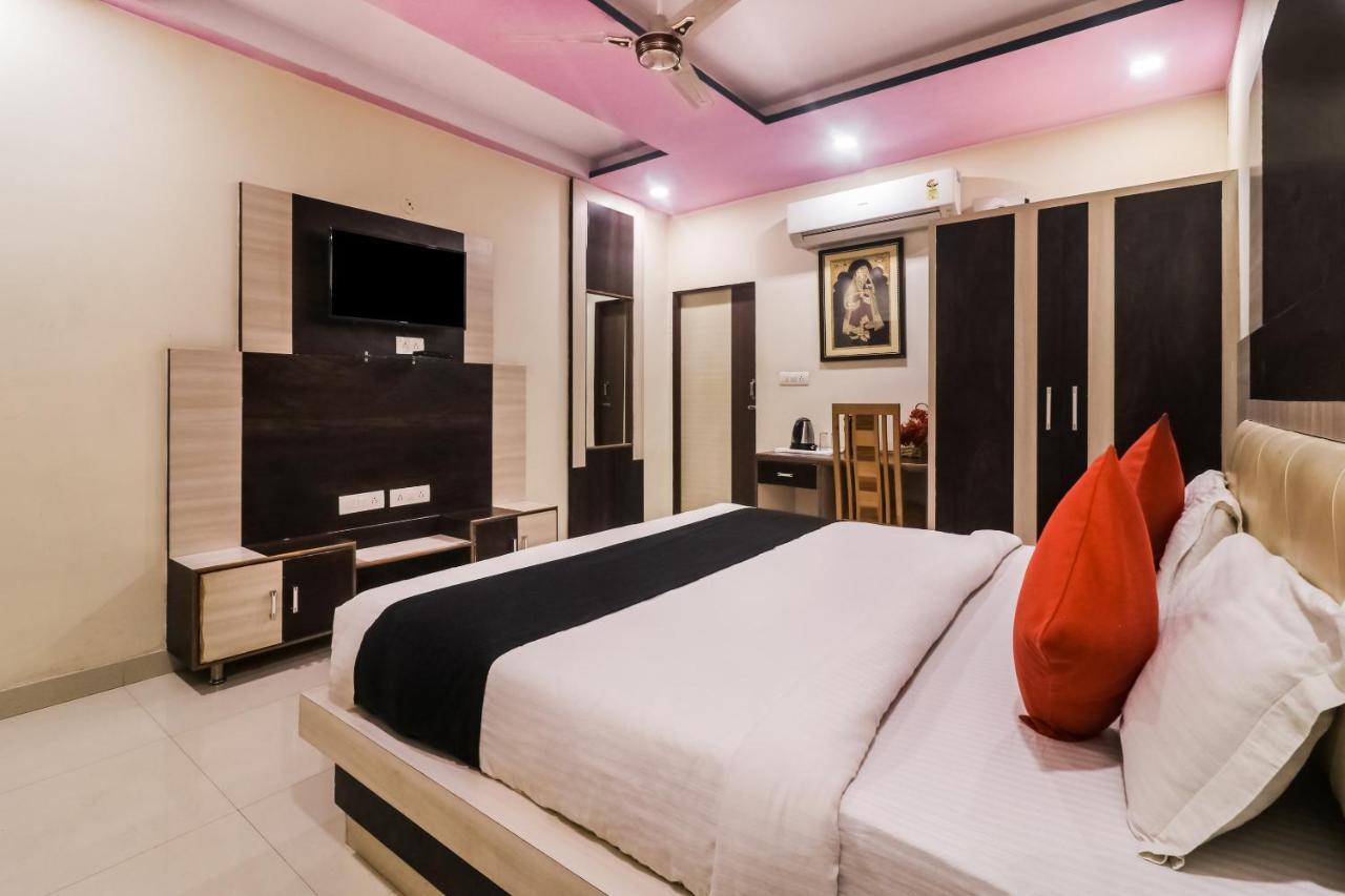 Oyo 6893 Airport View Hotel