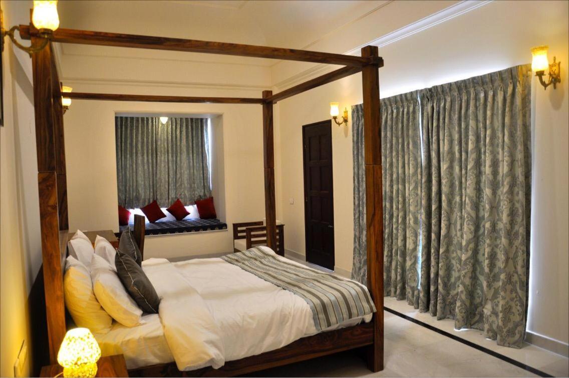 Raj Bagh Palace Hotel Jaipur