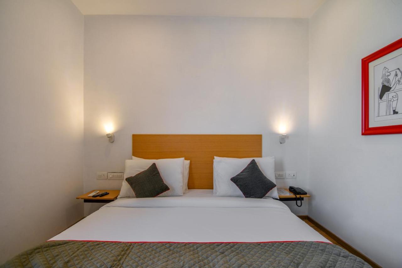 Oyo Townhouse 294 ??? Malviya Nagar 3*