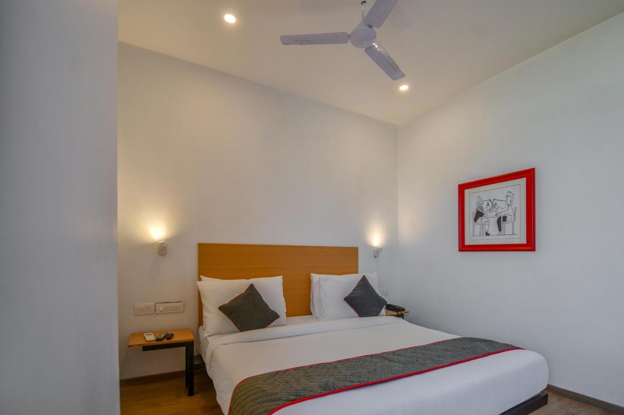Hotel Oyo Townhouse 294 ??? Malviya Nagar Jaipur