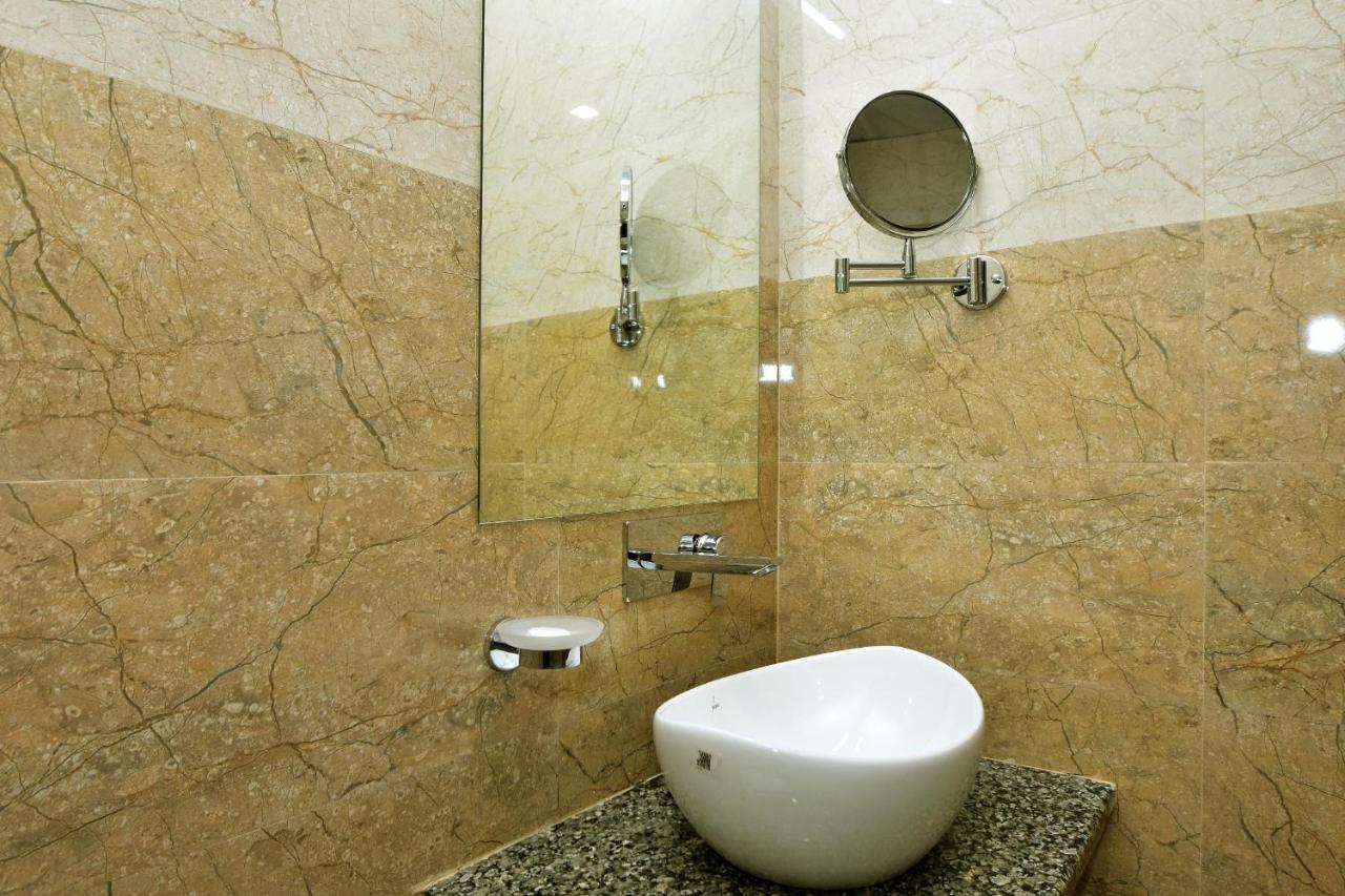 Hotel Hari Mahal Palace By Pachar Group
