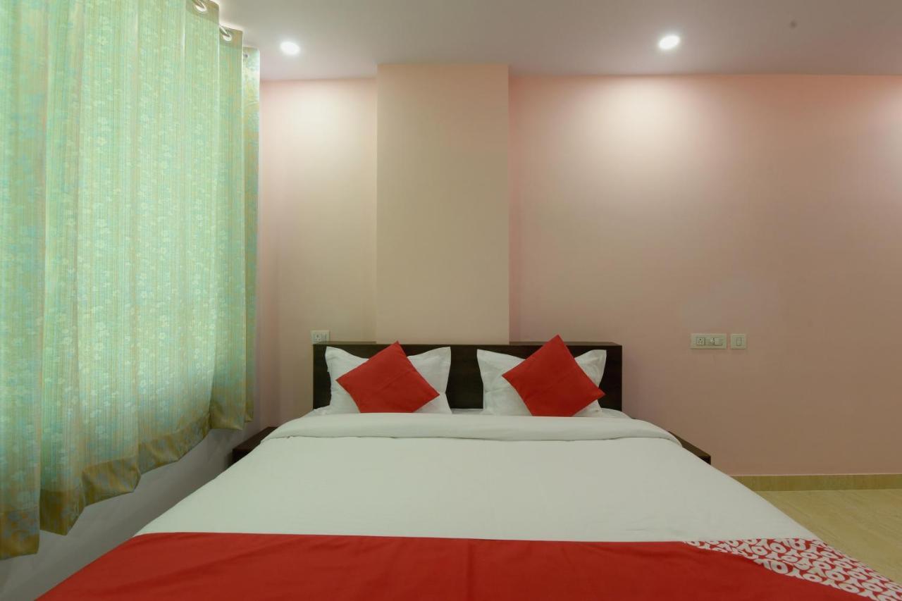 Oyo 23606 Danaria Jaipur