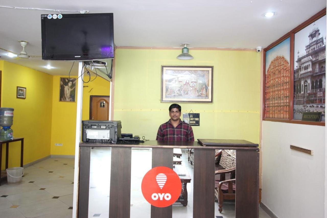 Oyo 14714 K Comfort