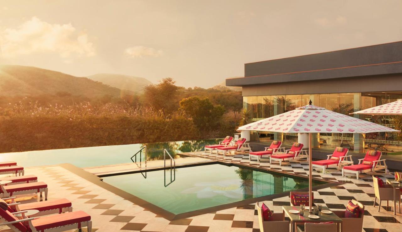 Resort Taj Devi Ratn & Spa,