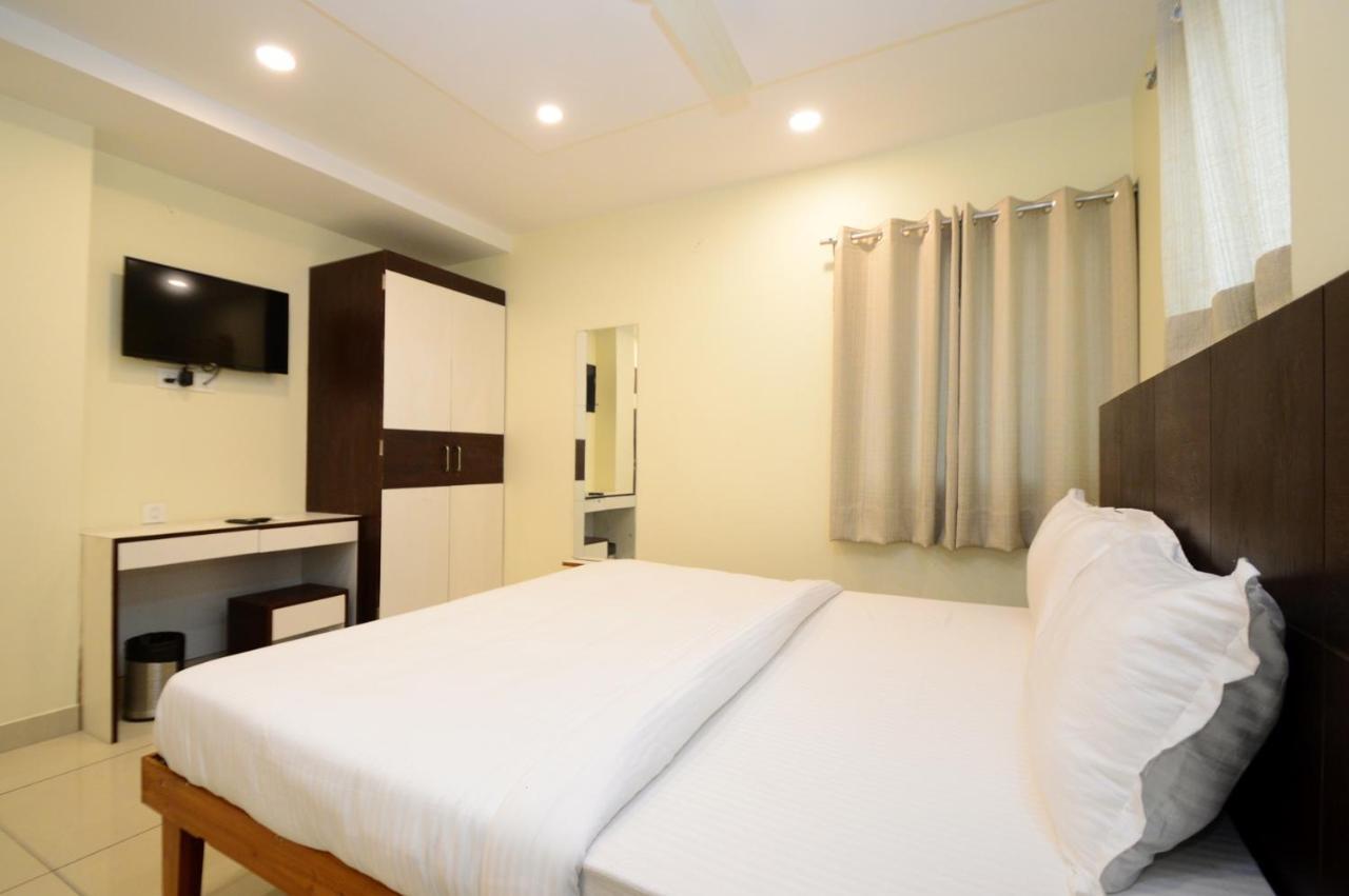 Rashika Palace 3*