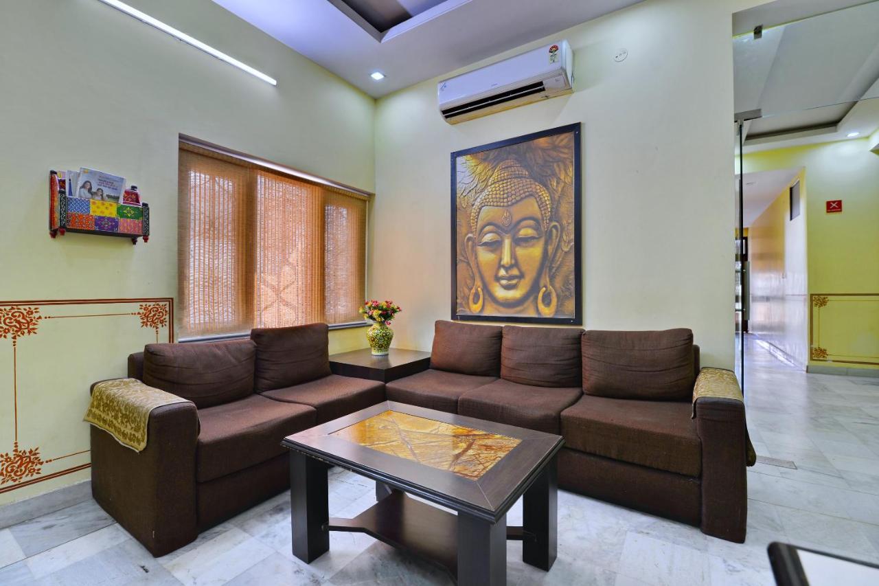 Hotel Oyo 1152 Sodala Jaipur