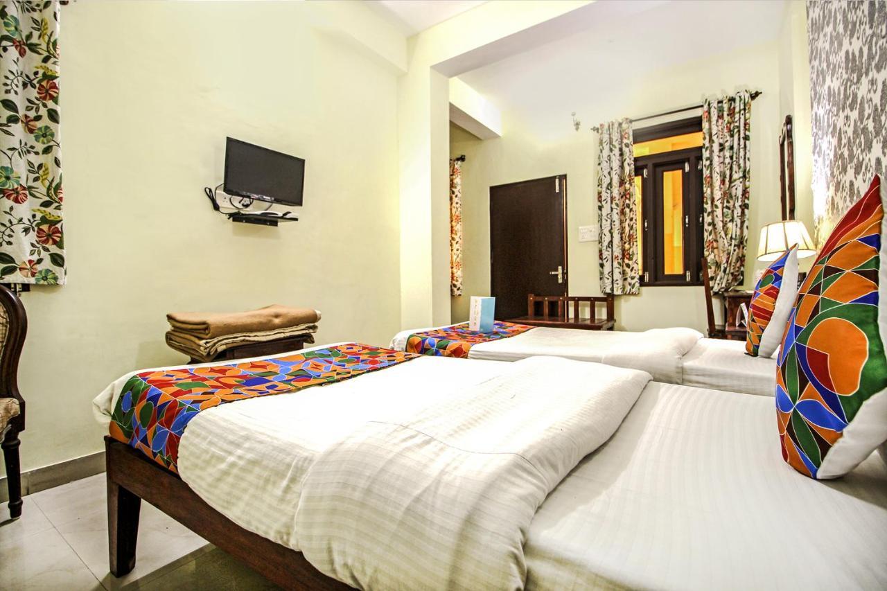 Fabexpress Utsav Hotel