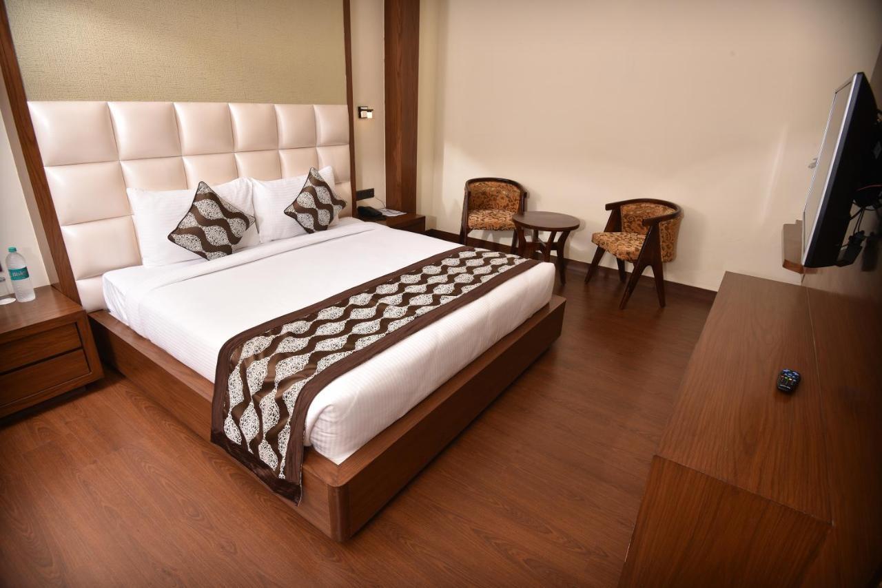 Hotel S K Grand