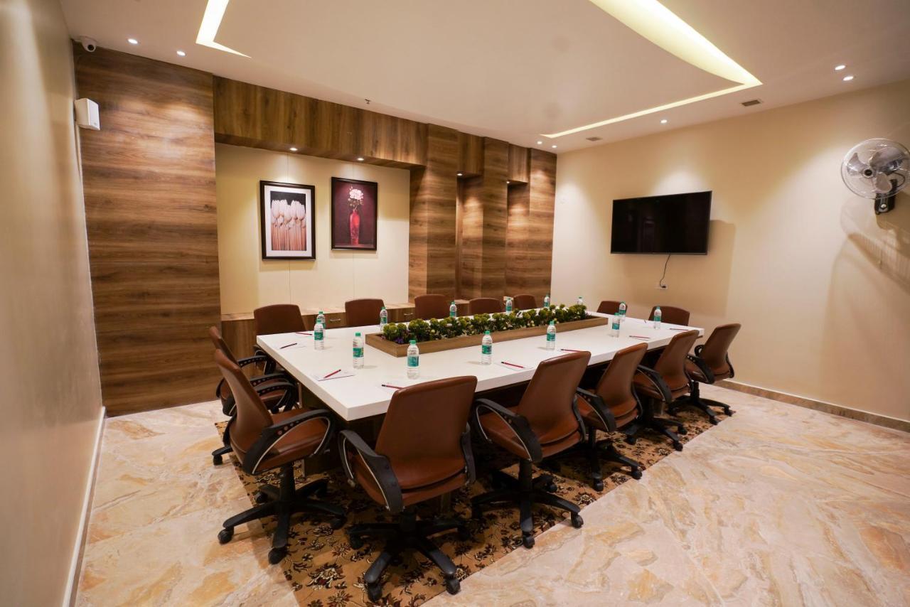 Hotel Indo Prime 4*