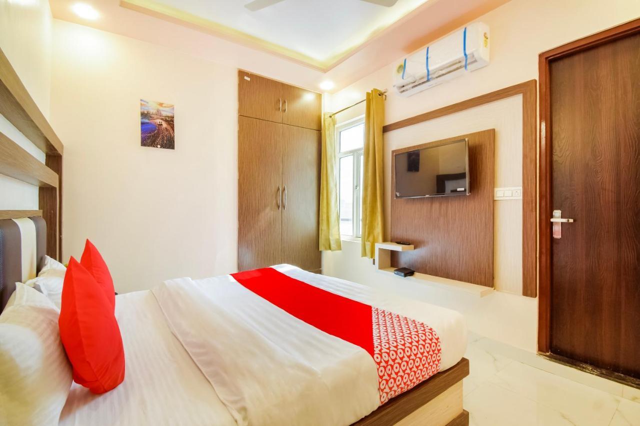 Oyo 67616 Classico Hotel 3*