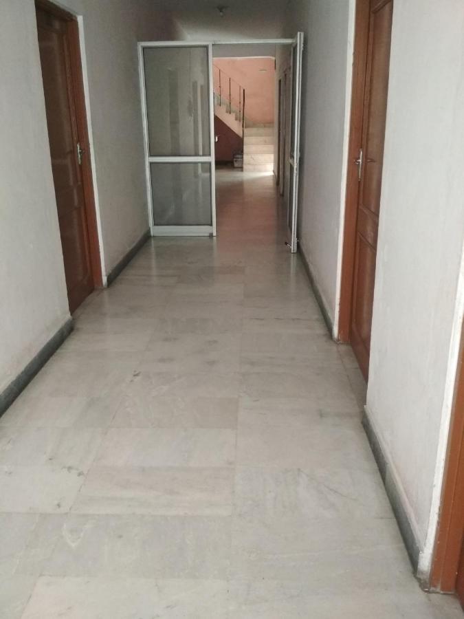 Jwala Niketan Guesthouse Private Rooms *