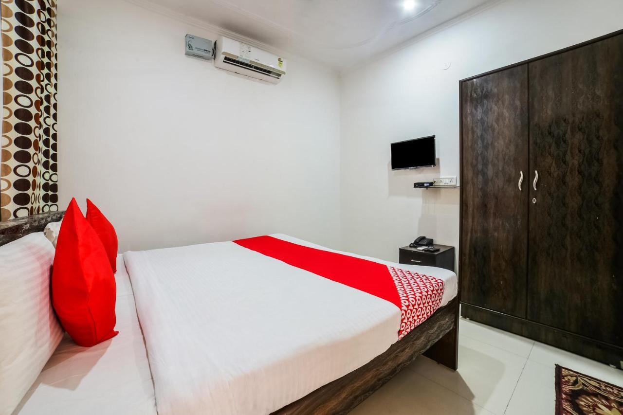 Hotel Oyo 36978 Harsh Jaipur