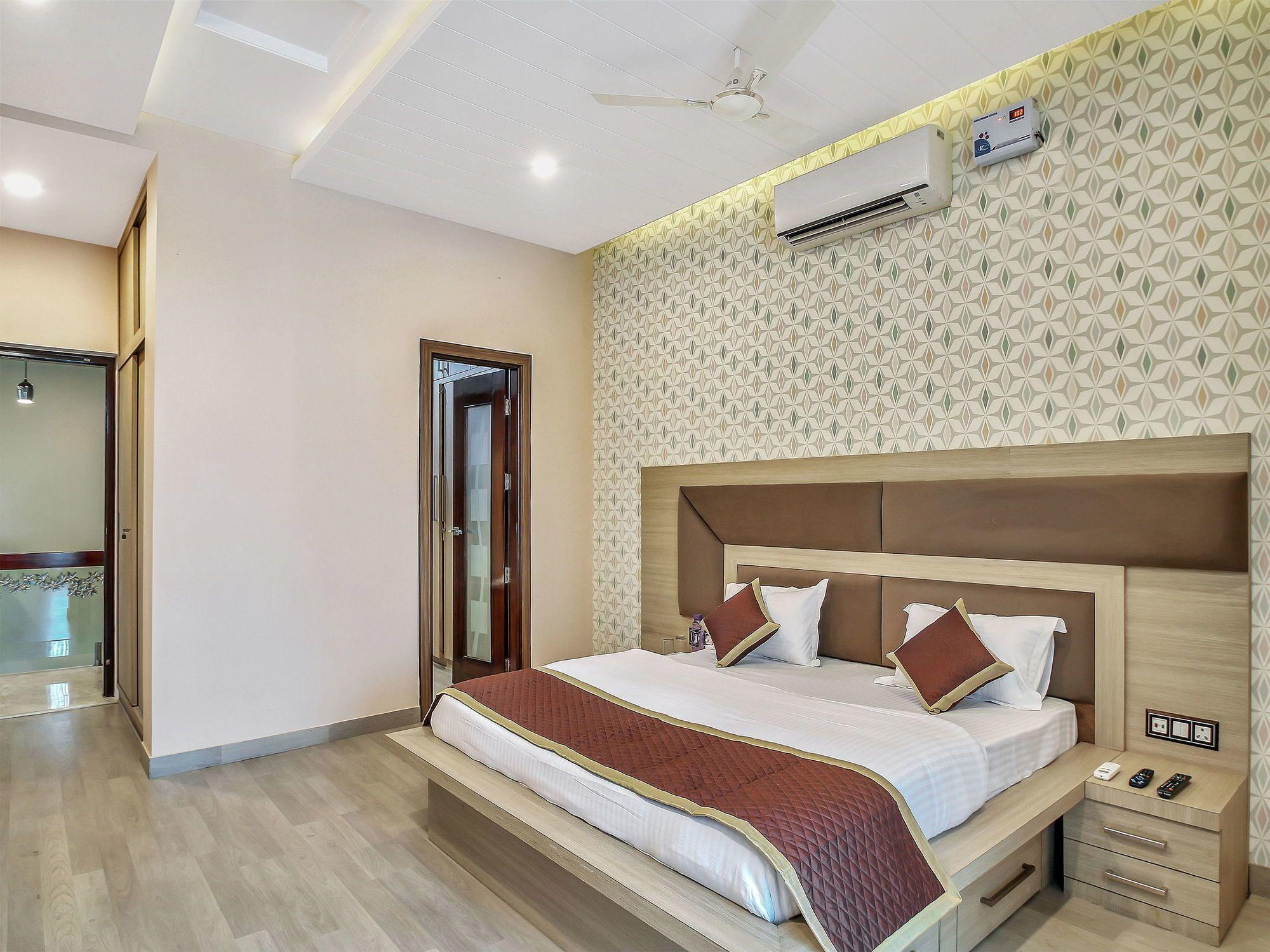 Homestay Oyo 9744 Helios Jaipur