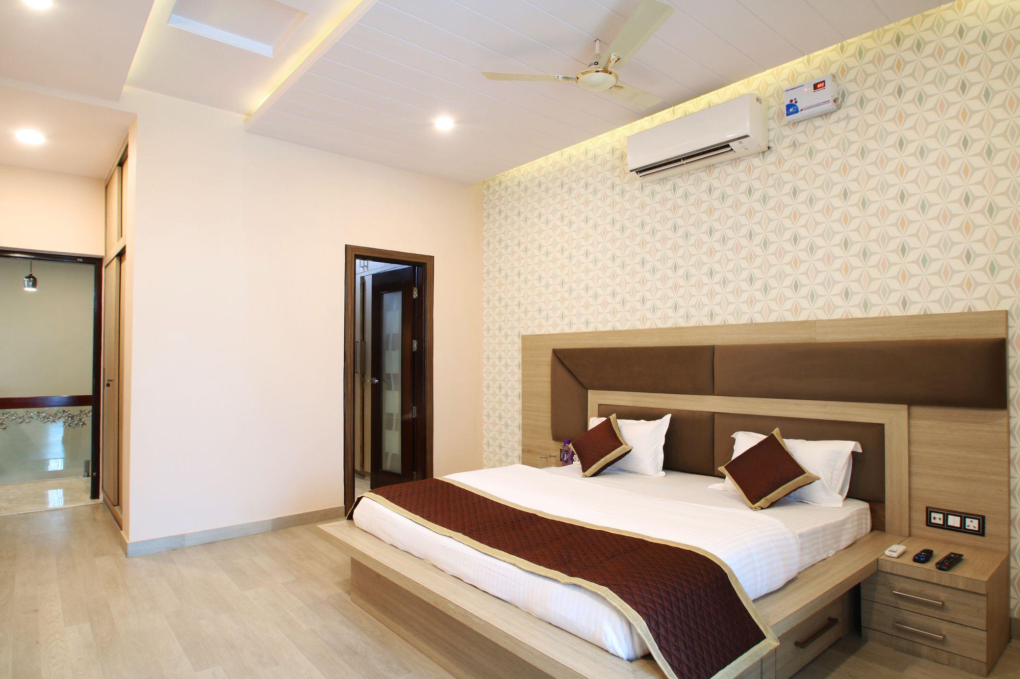 Homestay Oyo 9744 Helios Jaipur