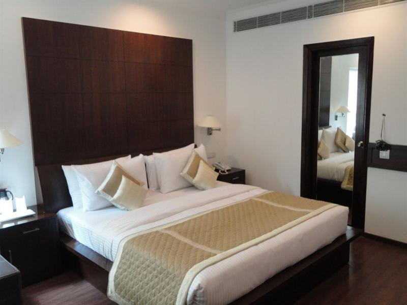 Hotel Royal Orchid Jaipur, Tonk Road Jaipur