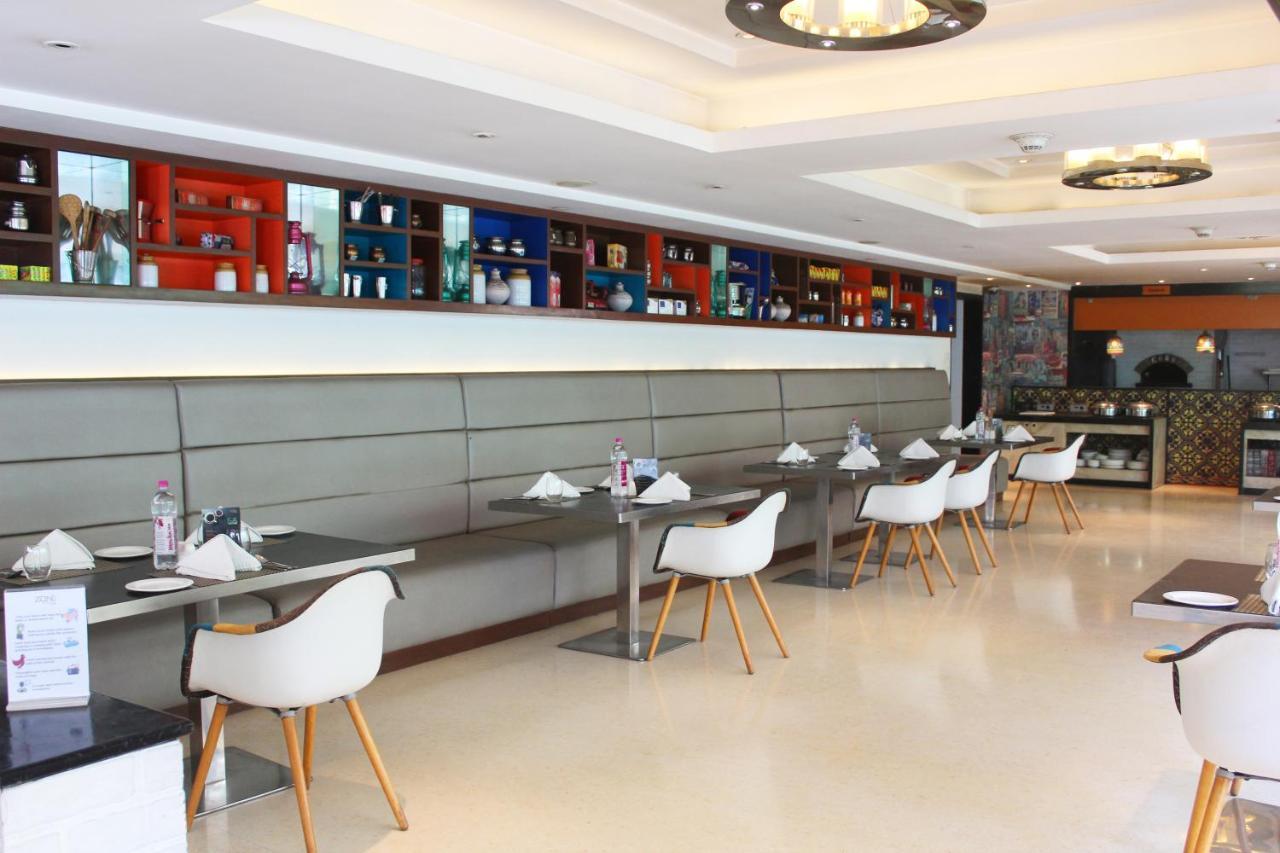 Zone By The Park , Bani Park Hotel