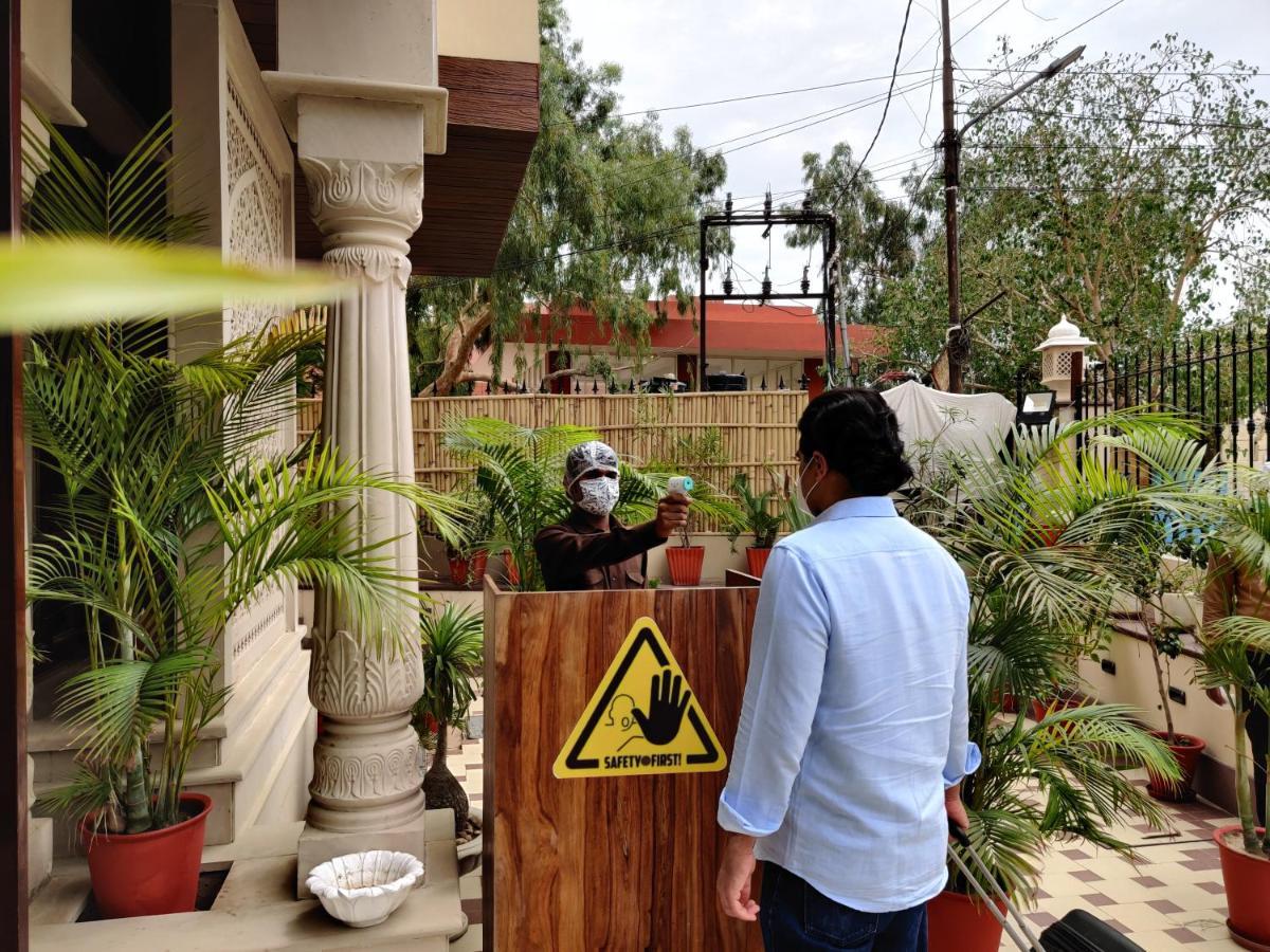 Laxmi Palace Heritage Boutique Hotel 4*