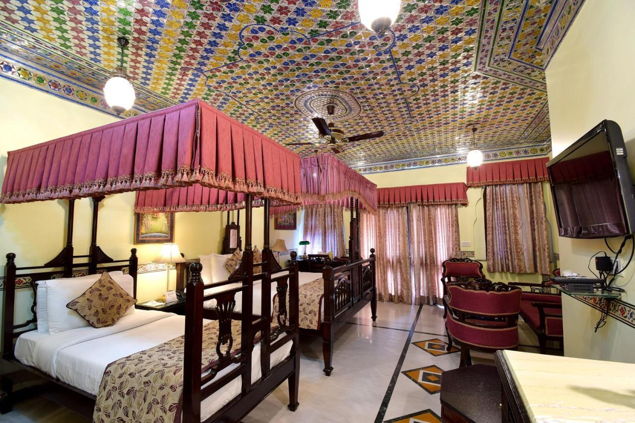 Hotel Umaid Bhawan - A Heritage Style Boutique Jaipur