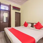 Oyo 7794 Hotel Raghukul