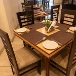 Vanaam Hotel Raj Plaza