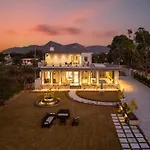 Elivaas Jamun Farm 2Bhk With Pool