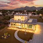 Elivaas Jamun Farm 2Bhk With Pool