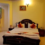 Hotel Heritage Inn