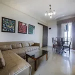 Oyo 8445 Zade House