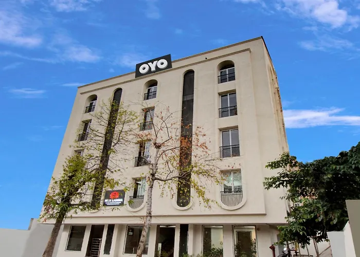 Hotel O Shiv Mahima